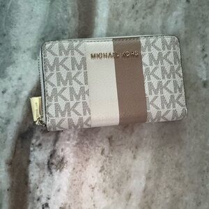Michael Kors Brown and Cream Signature Wallet
